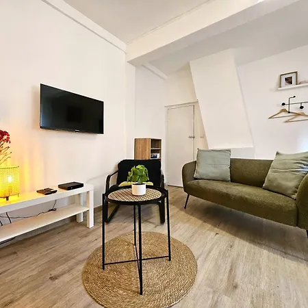 Studio- Hyper Centre